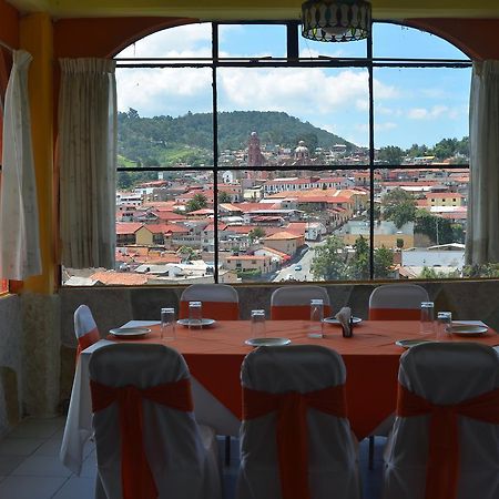 Hotel Restaurante Los Arcos Tlalpujahua de Rayón Екстериор снимка