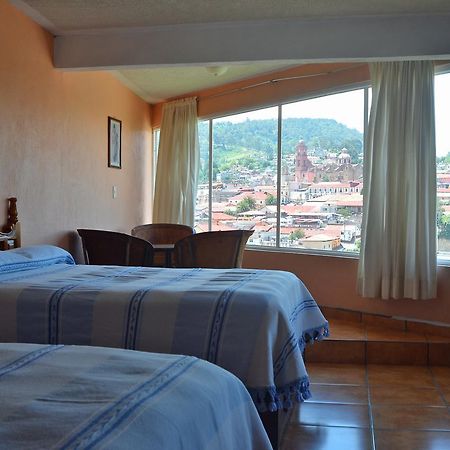 Hotel Restaurante Los Arcos Tlalpujahua de Rayón Екстериор снимка